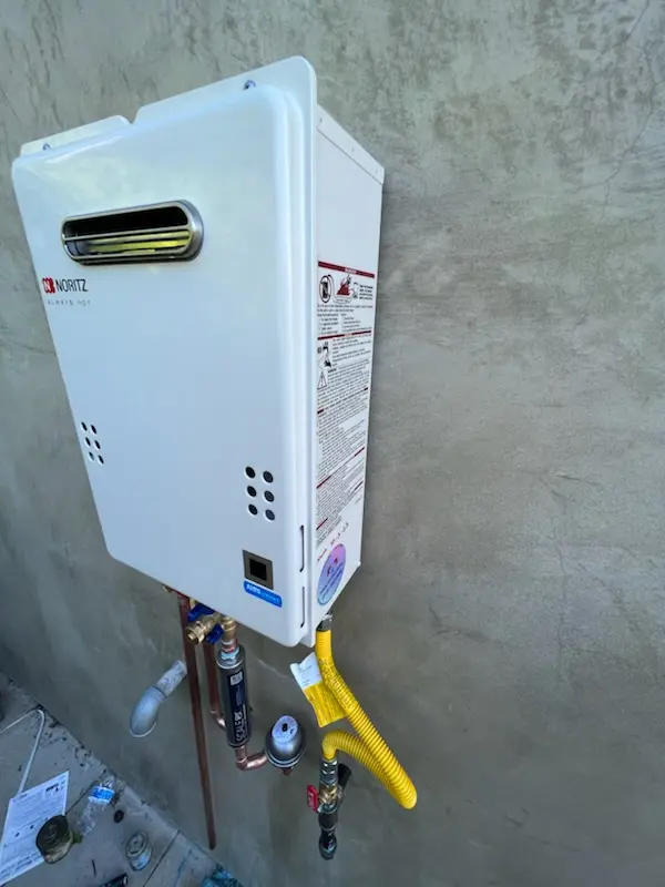 Tankless water heater installation for Dupree Lakes homes